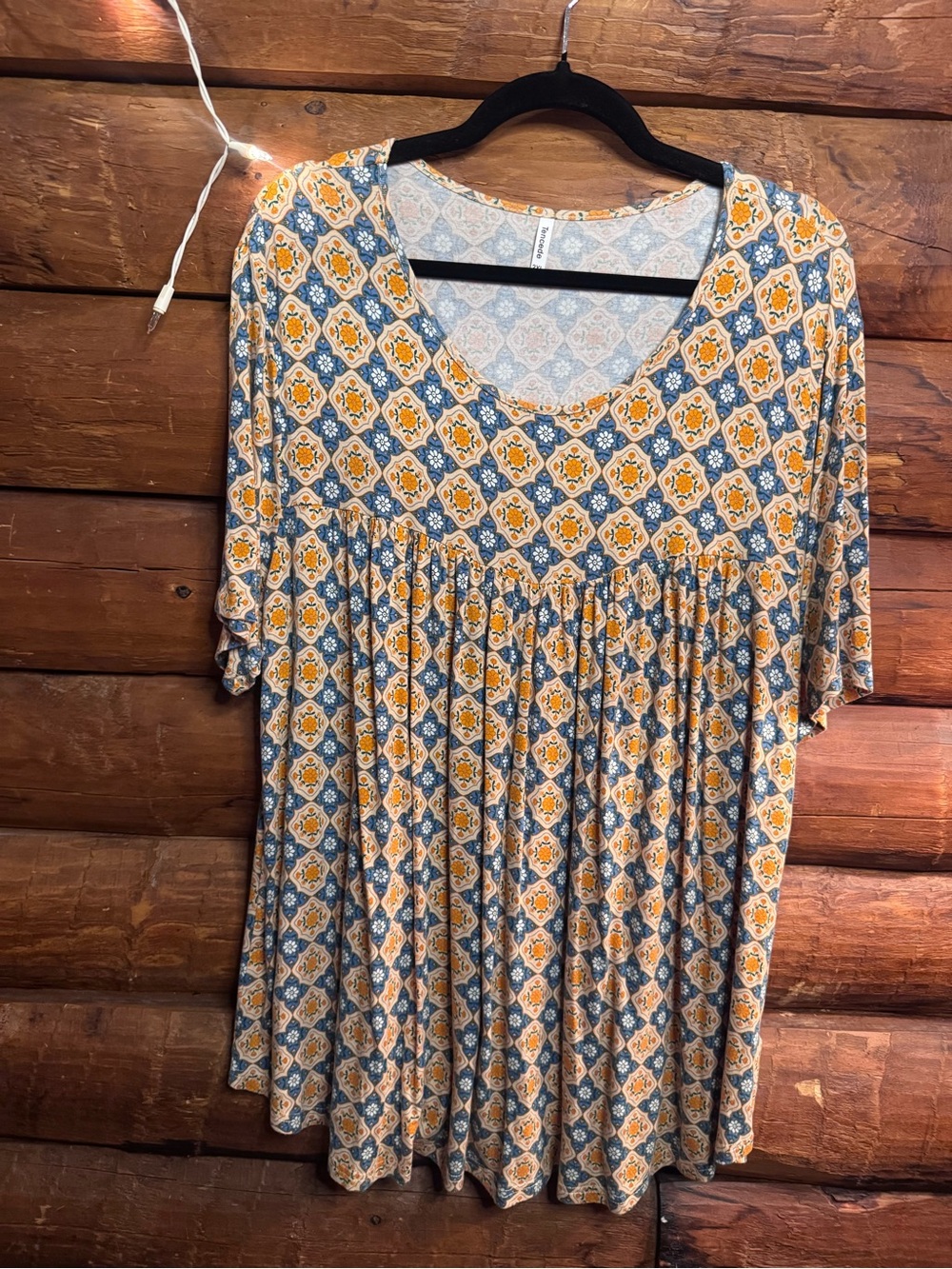 Women’s Blue and Yellow Printed Scoop Neck Top